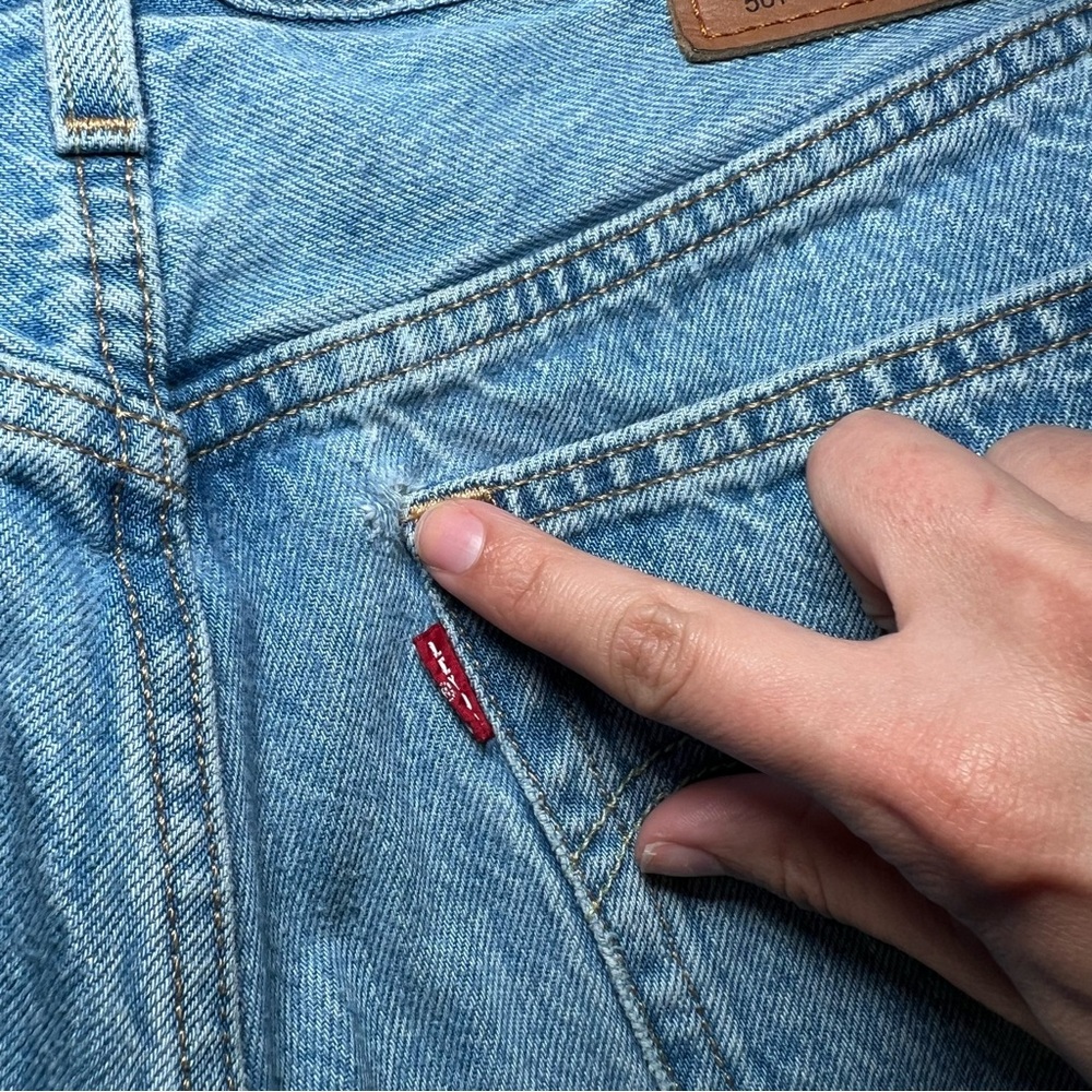 Levi's Light Blue Straight Leg Jeans - Picture 7 of 11
